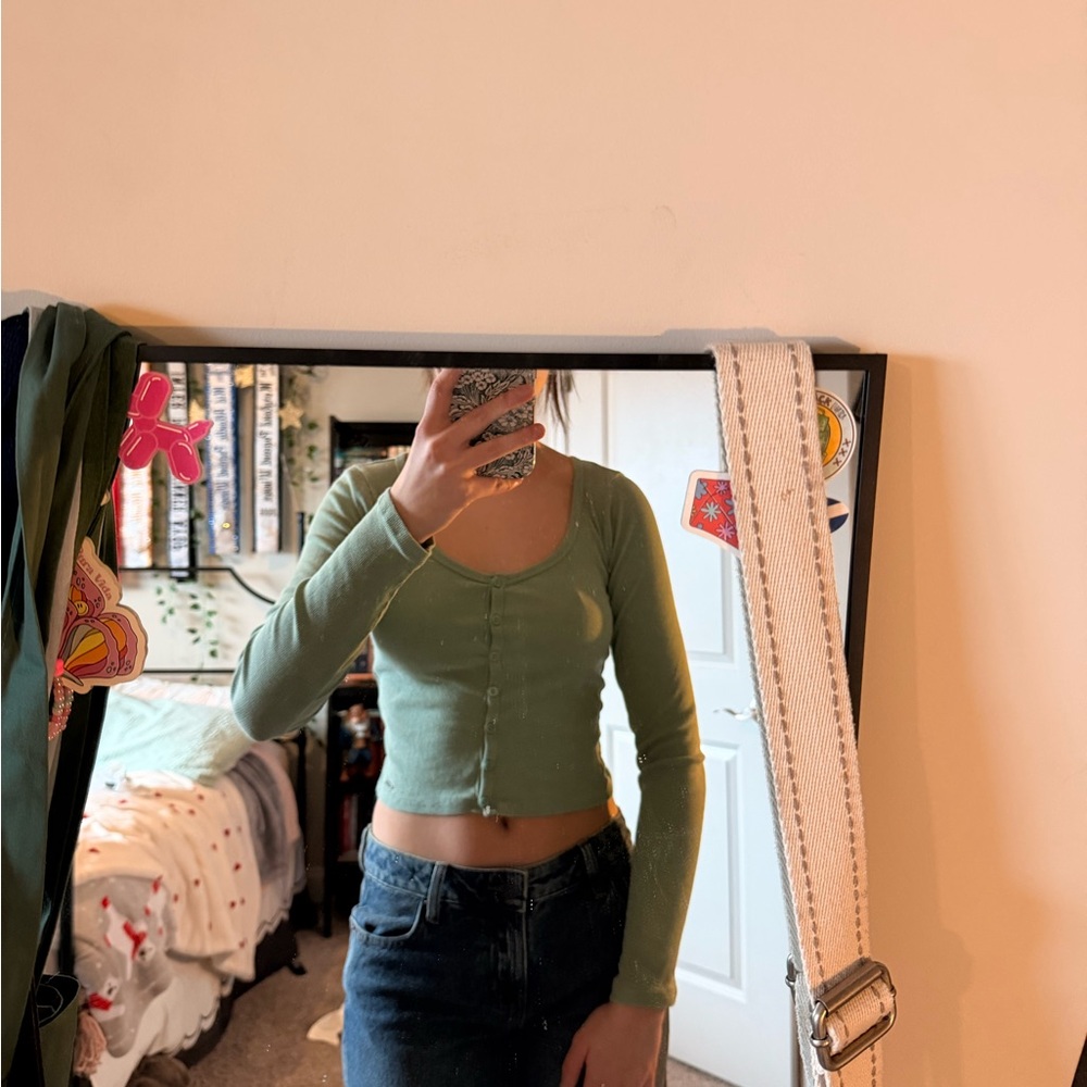 Hollister Sage Button-Up Crop Top